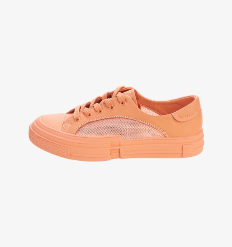 summer-sneaker-4-min.jpg
